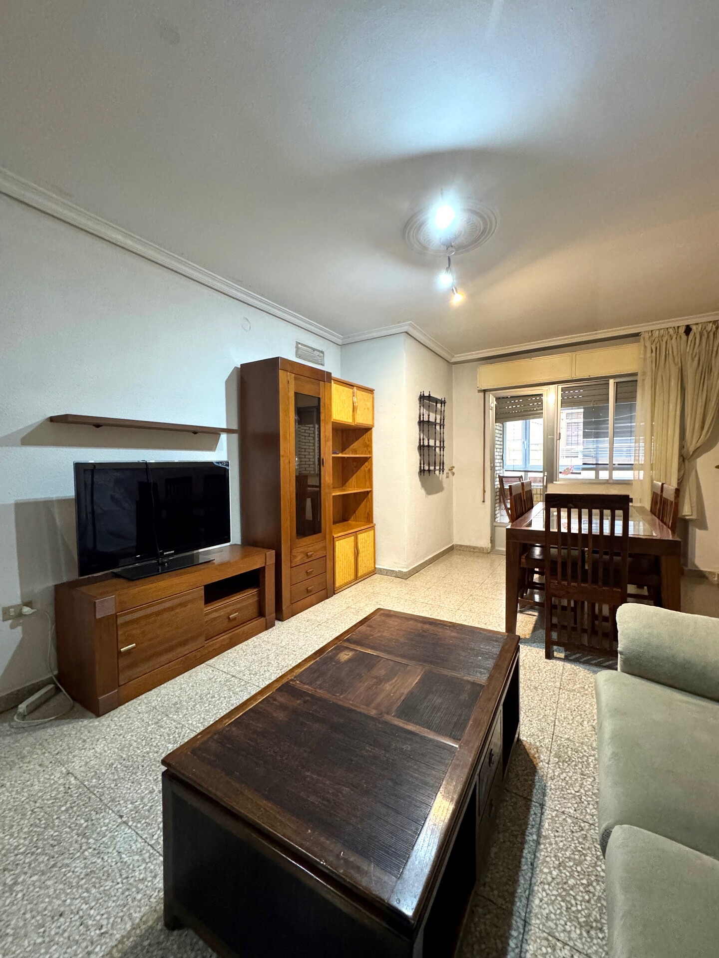 Piso de 90 m² en Cáceres