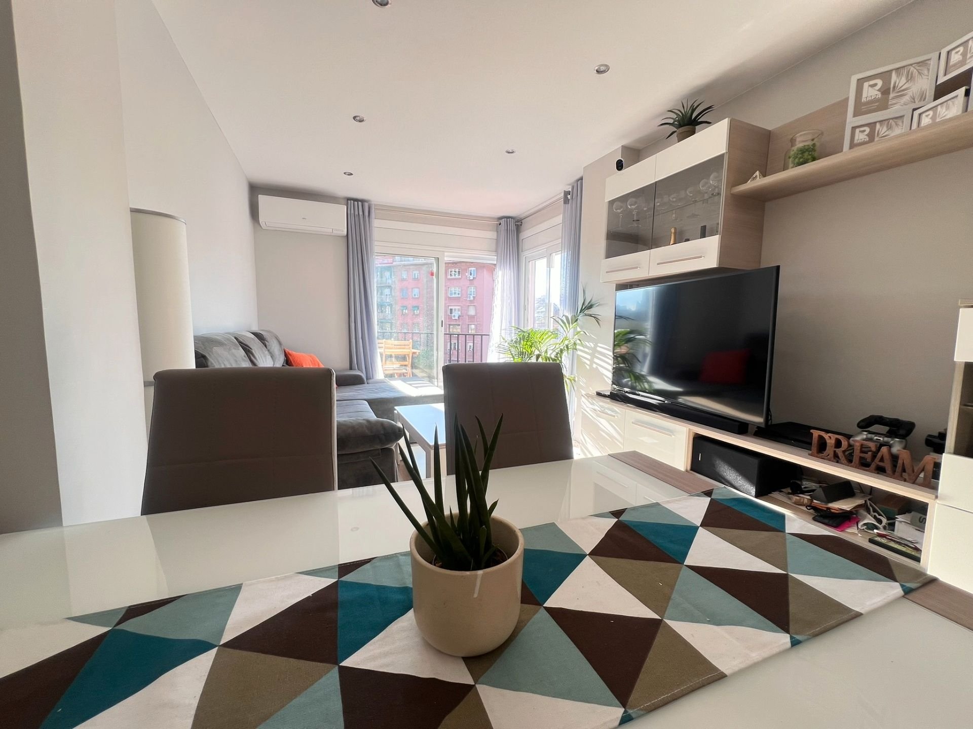 Wohnung 79 m² in Barcelona