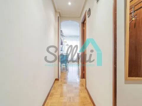 Wohnung 90 m² in Oviedo