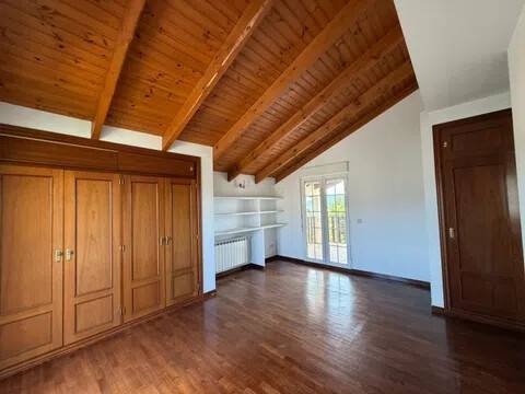 Casa de 341 m² en Los Molinos
