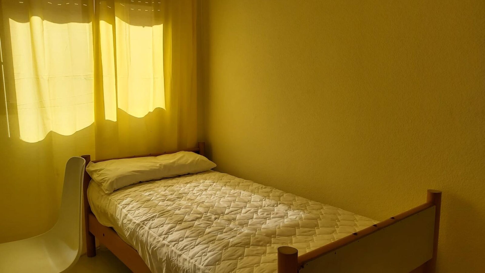 Habitación 189 m², Almería