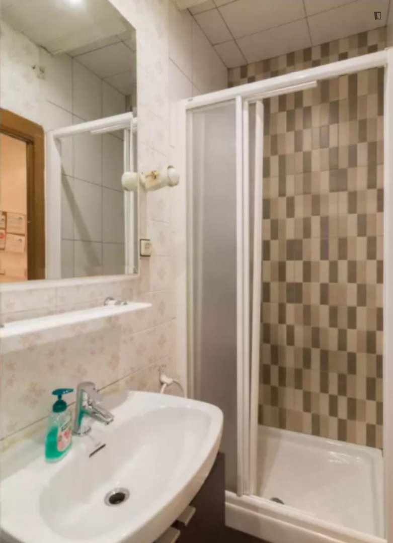 Habitación en alquiler, l'Hospitalet de Llobregat