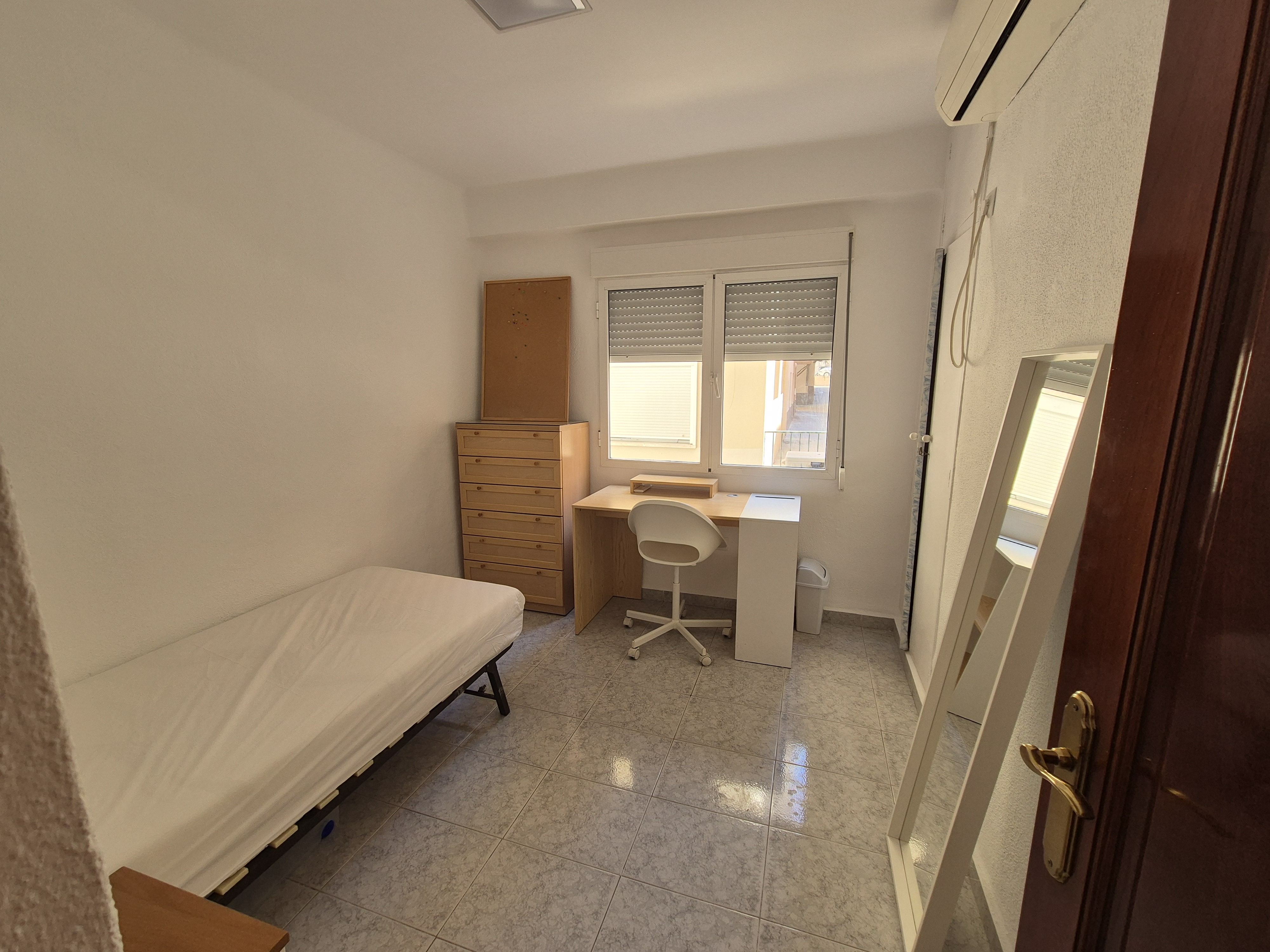 Habitación 75 m², Málaga