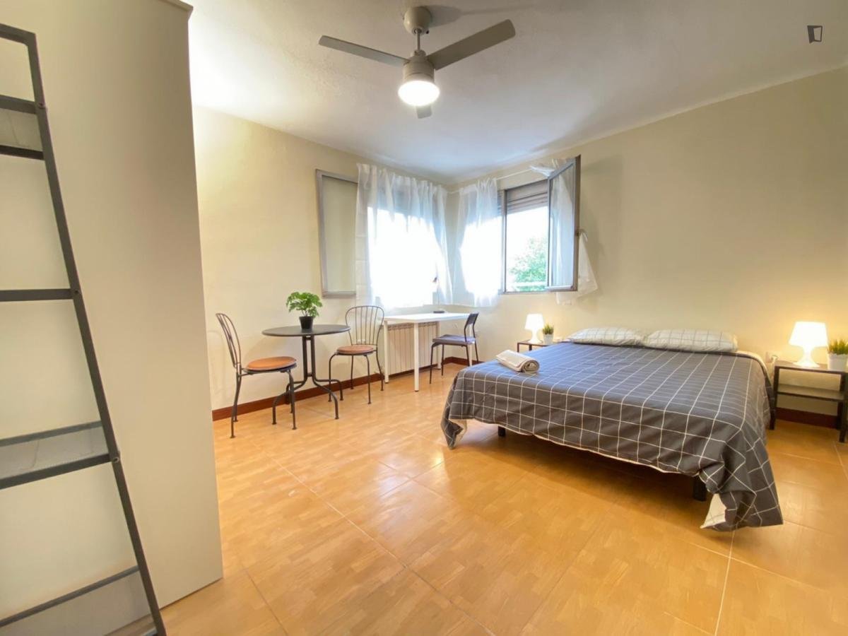 Habitació de lloguer, Madrid
