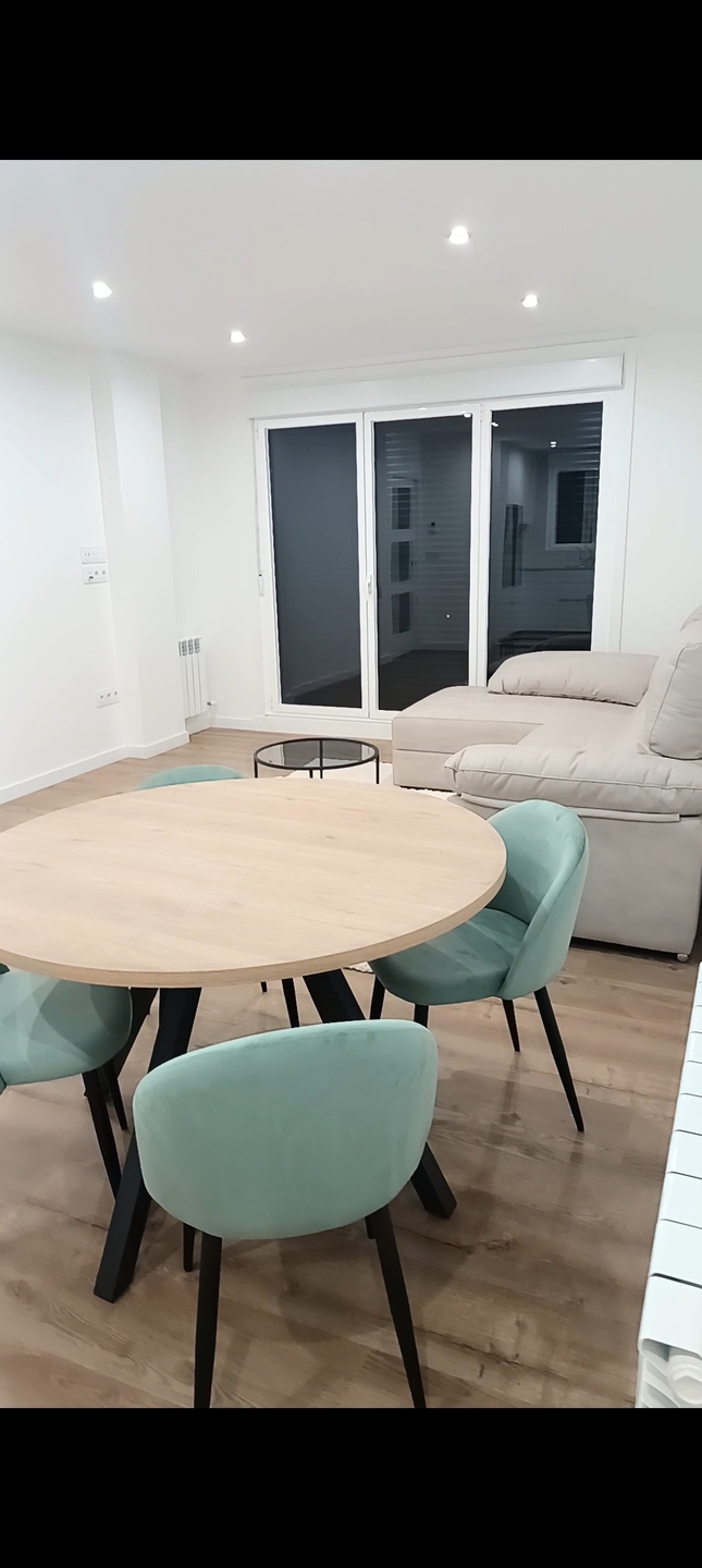 Piso de 89 m² en Pontevedra