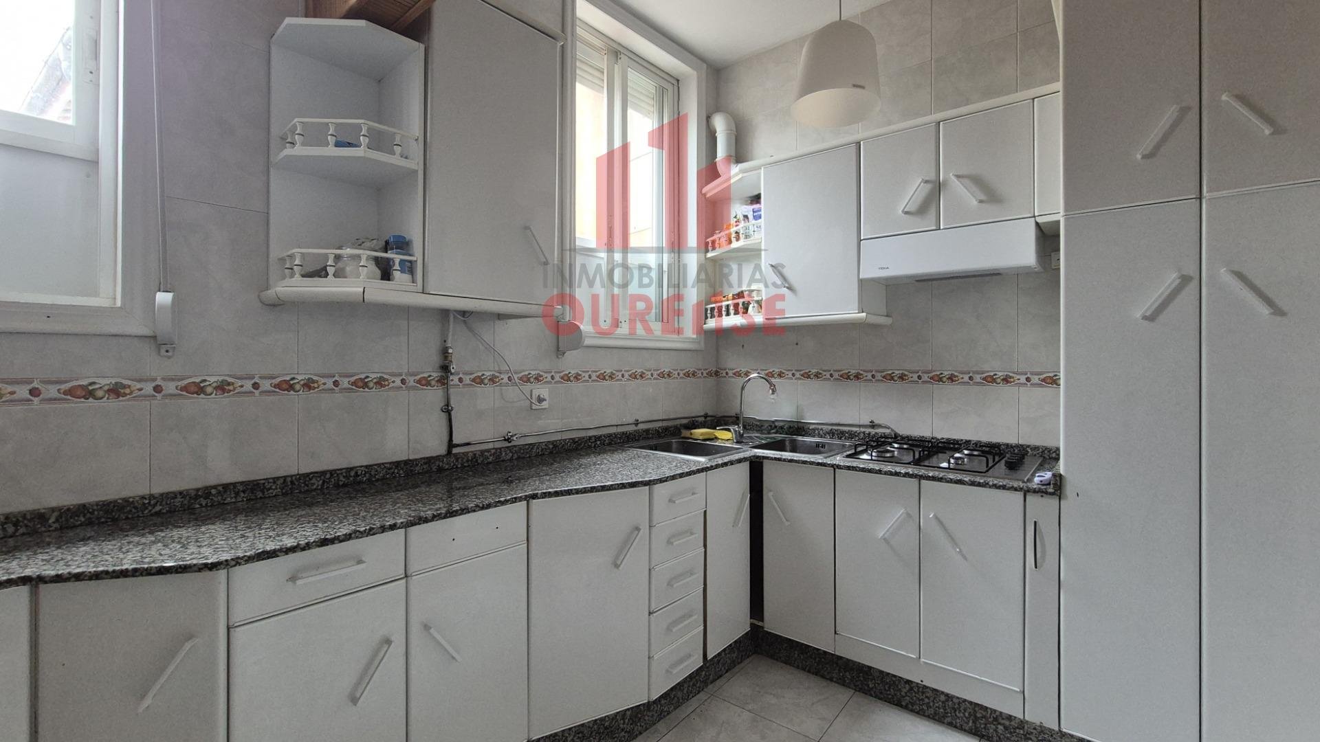 Habitación 15 m², Ourense
