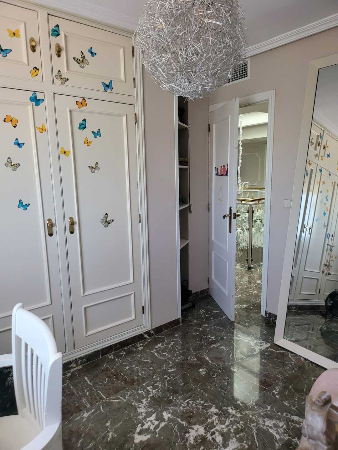 Habitación 550 m², Jaén