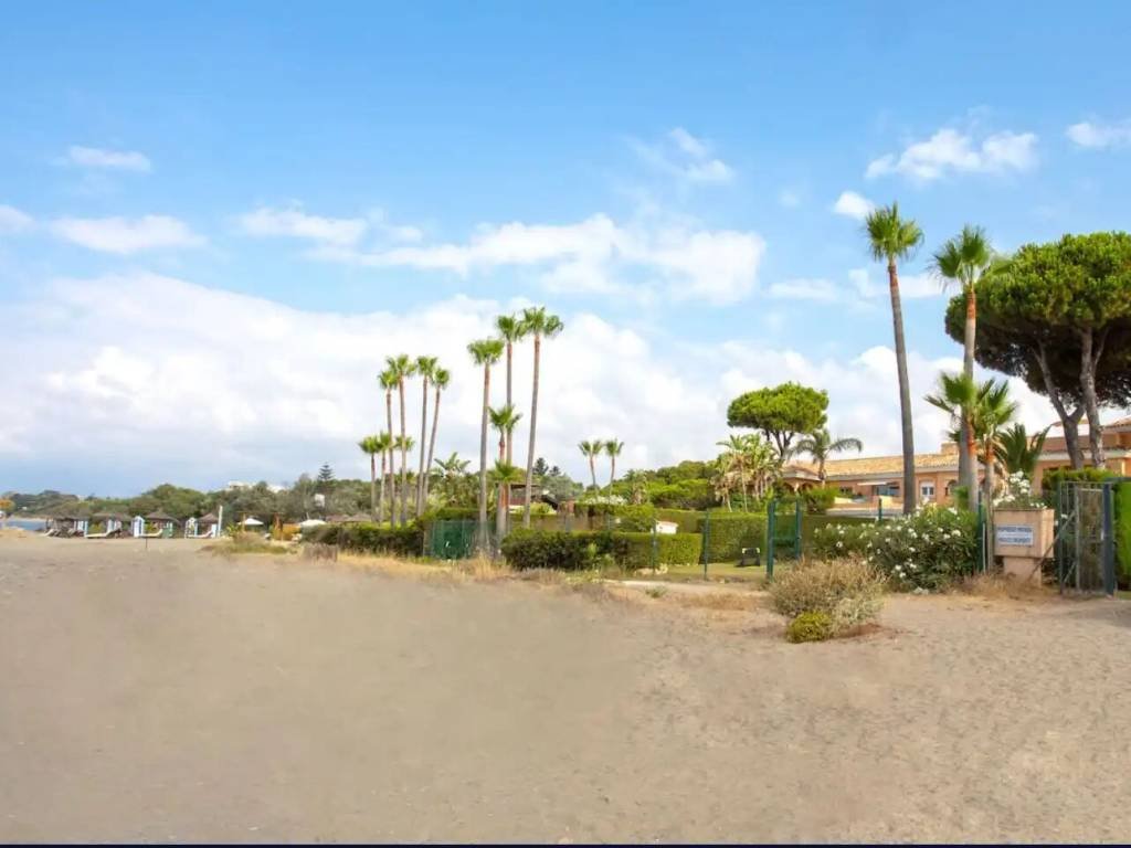 Casa de 180 m² en Estepona