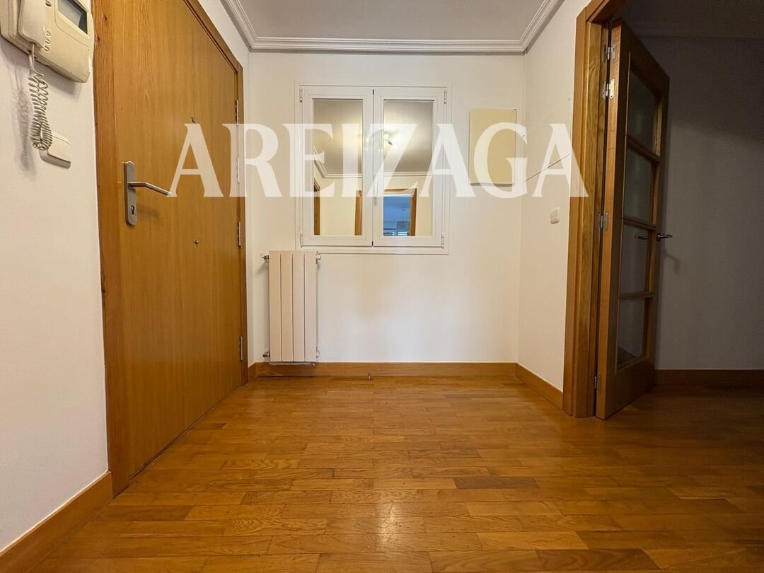 Pis de 105 m² a Sant Sebastià