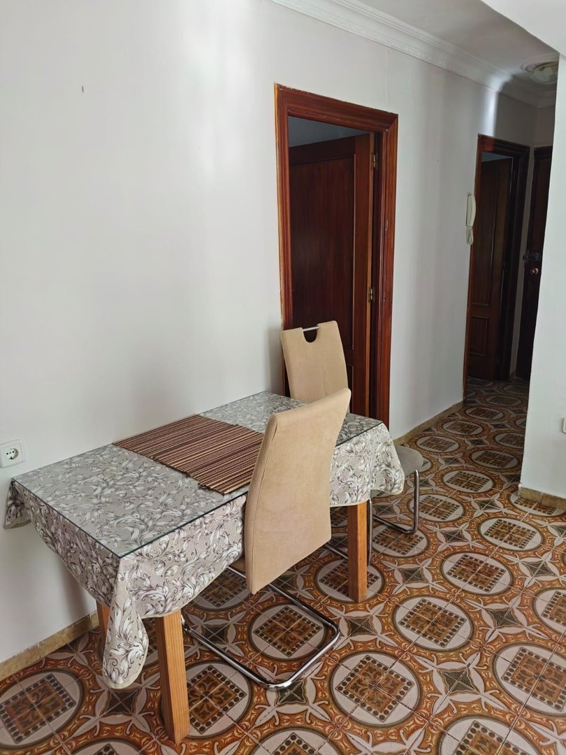 Piso de 65 m² en Granada