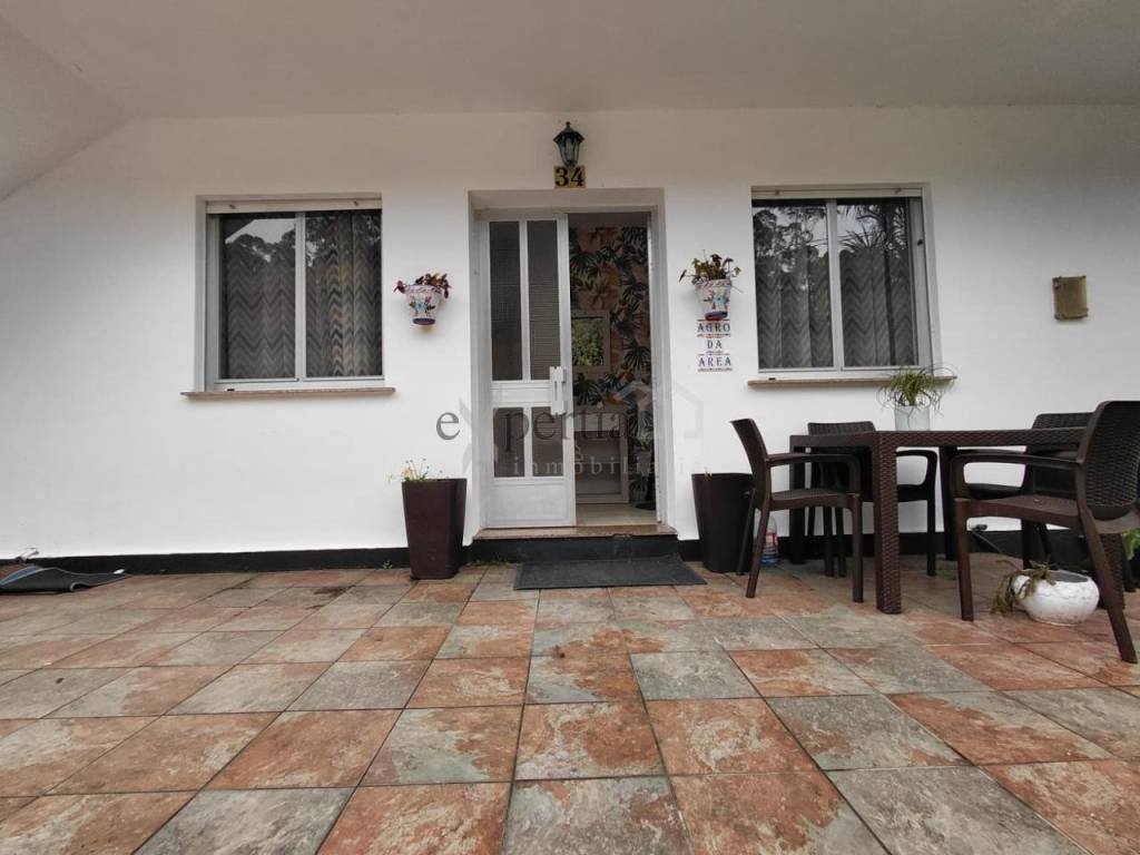 Piso de 90 m² en Boiro
