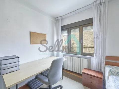 Piso de 86 m² en Oviedo