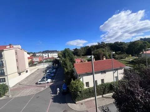 Pis de 80 m² a Oleiros