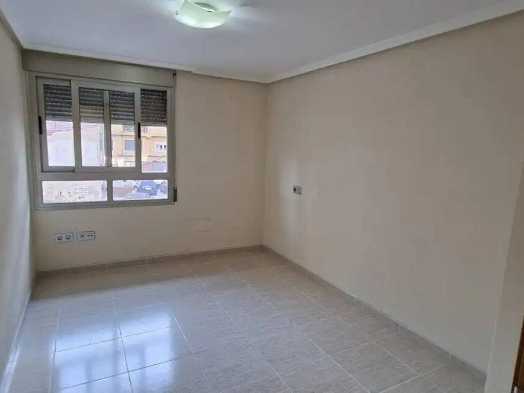 Pis de 81 m² a Oriola