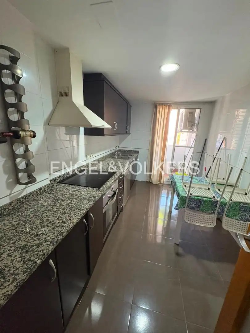 Piso de 131 m² en Benifaió