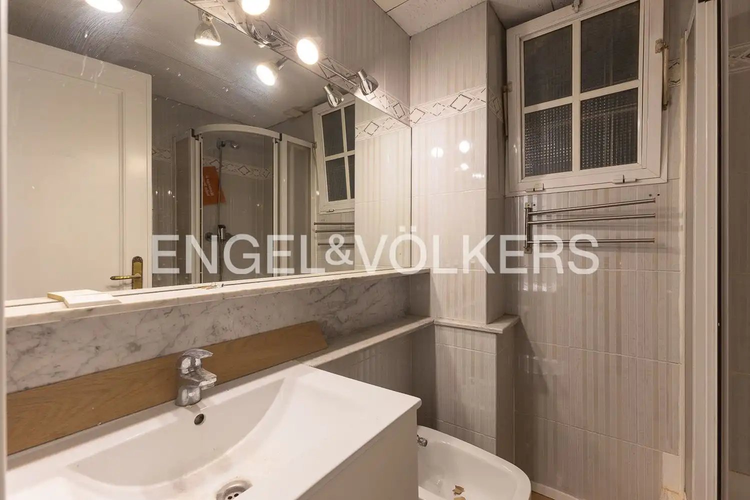 Appartement 137 m² à Valence