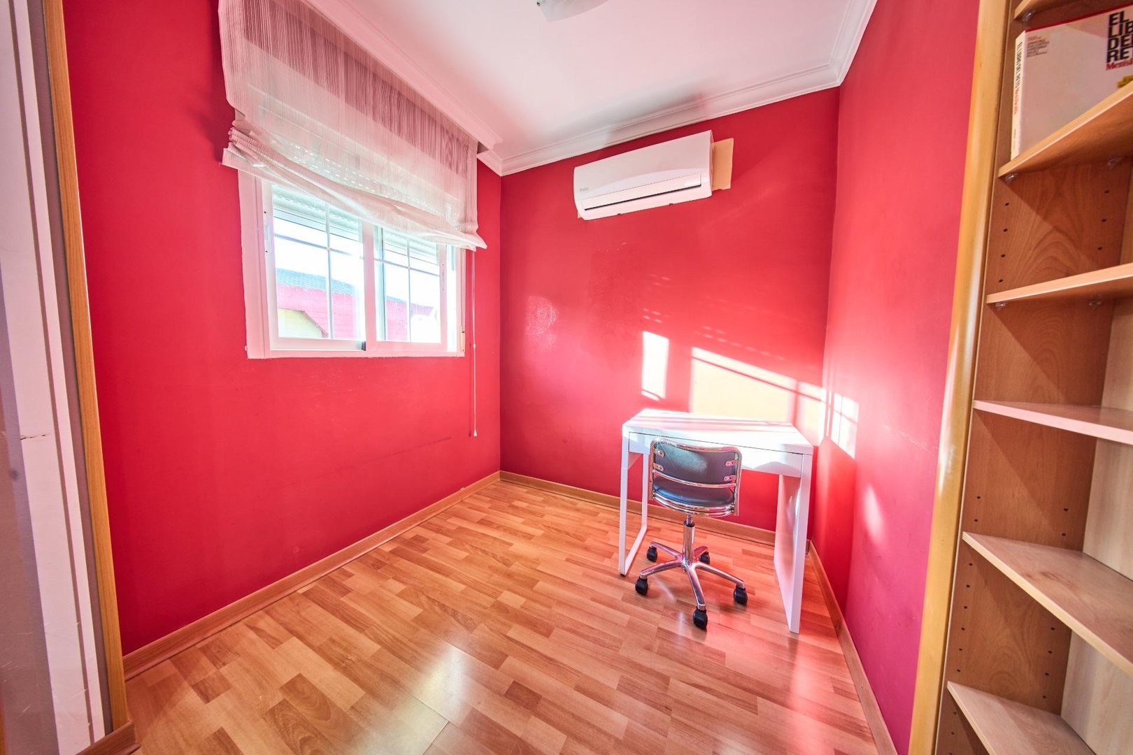 Flat 85 m² in Granada
