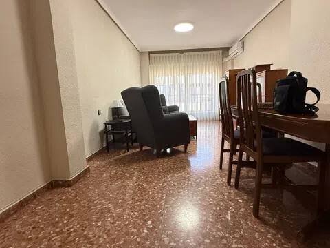 Piso de 115 m² en Albacete