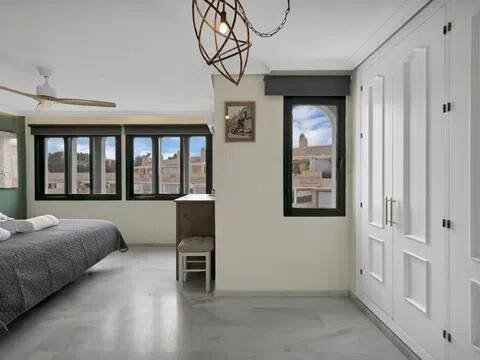 House 230 m² in Casares