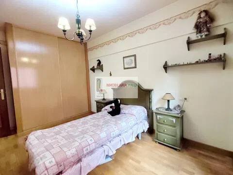 Piso de 113 m² en Oviedo