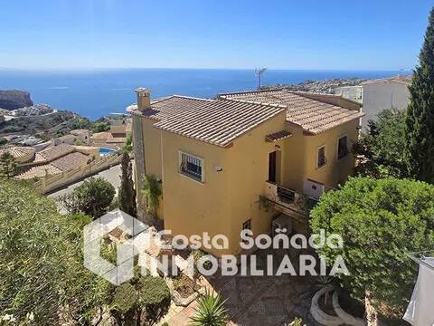 Casa de 240 m² en Benitachell