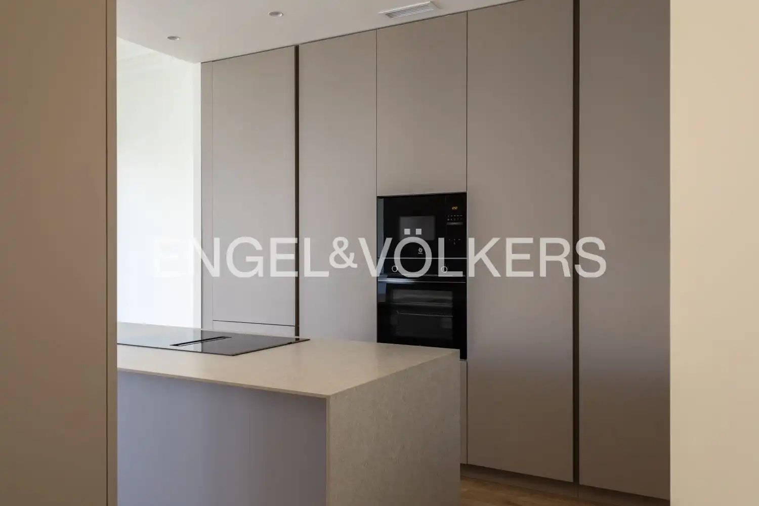 Wohnung 180 m² in Valencia