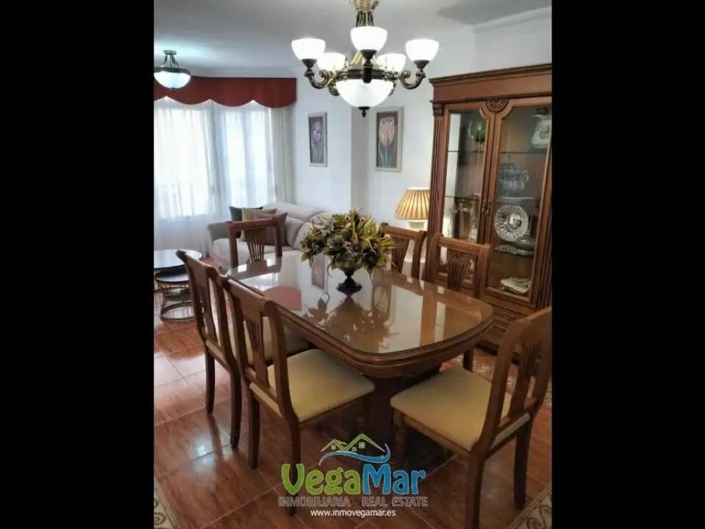 Wohnung 90 m² in Almuñécar