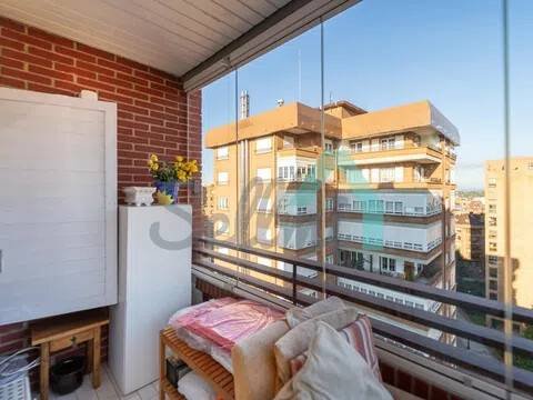 Piso de 120 m² en Oviedo