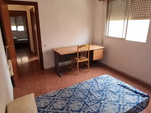Habitación 110 m², Almería