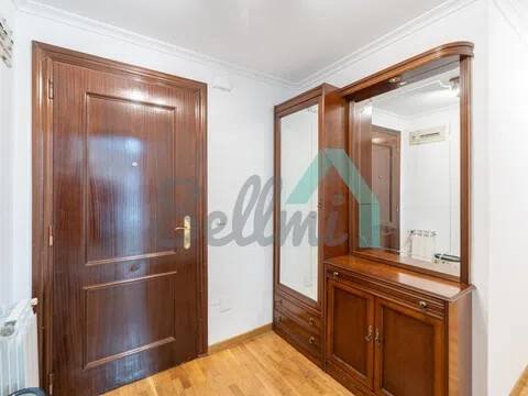 Pis de 75 m² a Oviedo