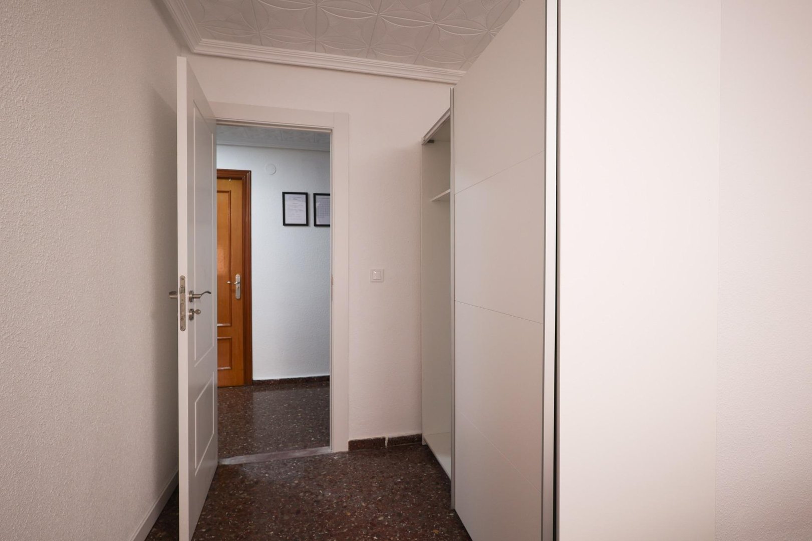 Zimmer zur Miete, Torrent