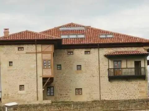 Pis de 1372 m² a Reocín