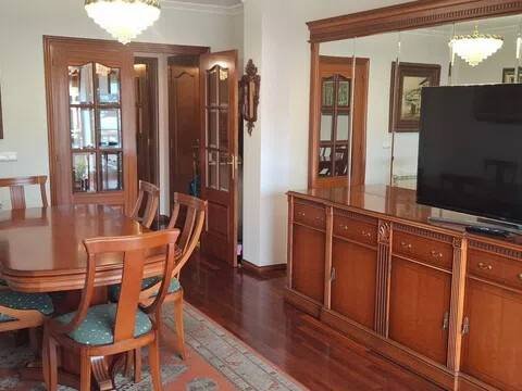 Pis de 90 m² a Pontevedra
