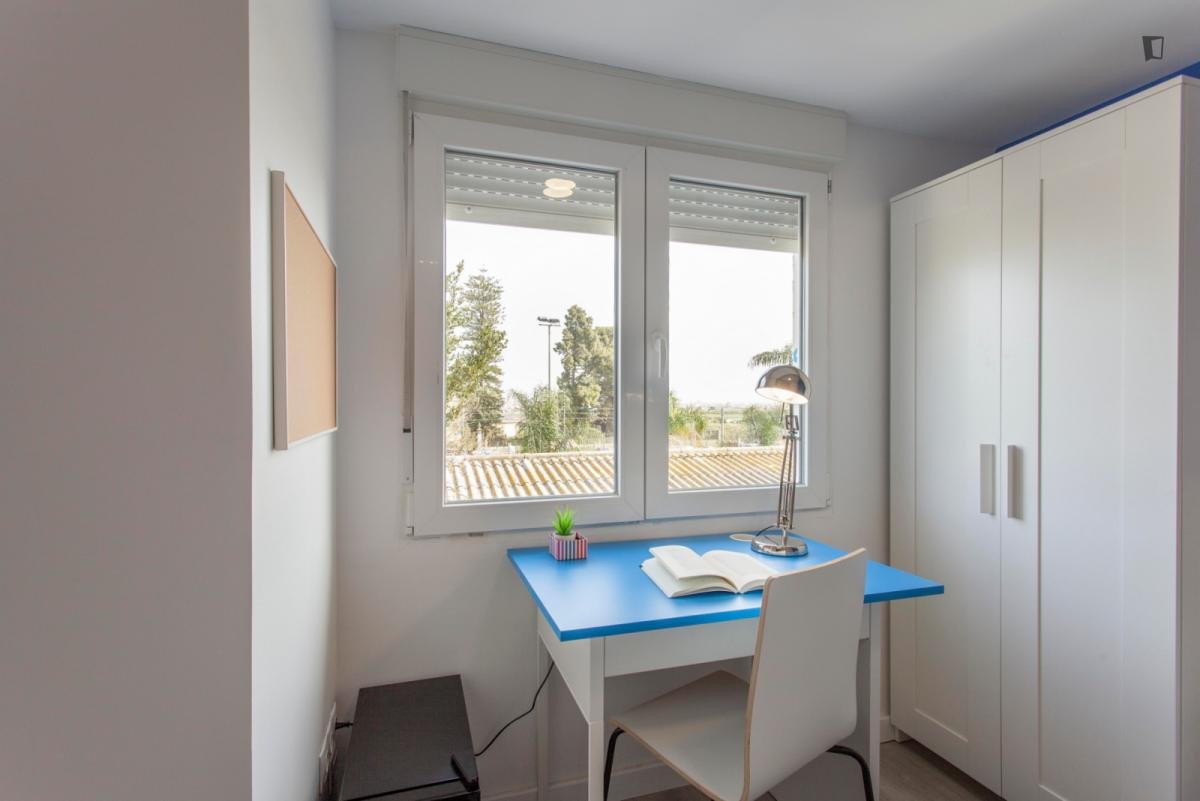 Habitació de lloguer, Burjassot