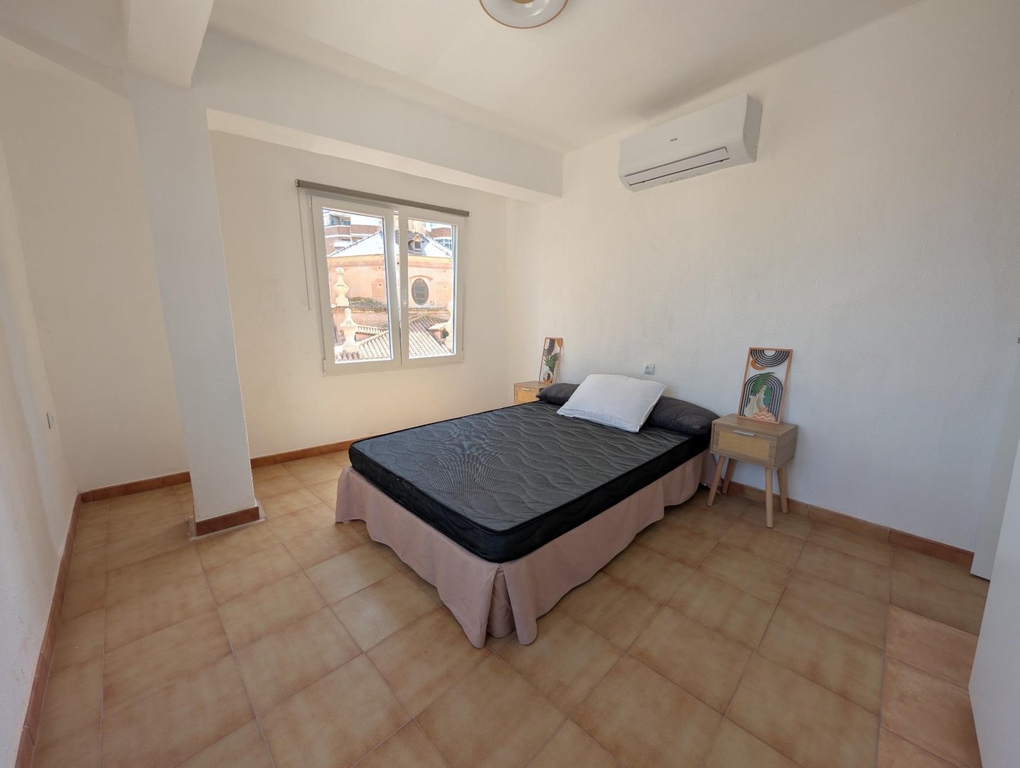 Piso de 85 m² en Almería