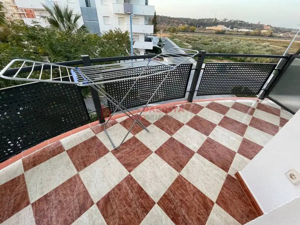 Piso de 80 m² en Lepe