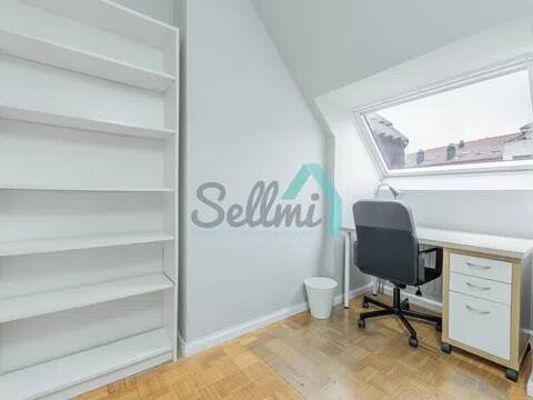 Piso de 84 m² en Oviedo