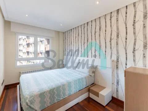Piso de 112 m² en Oviedo