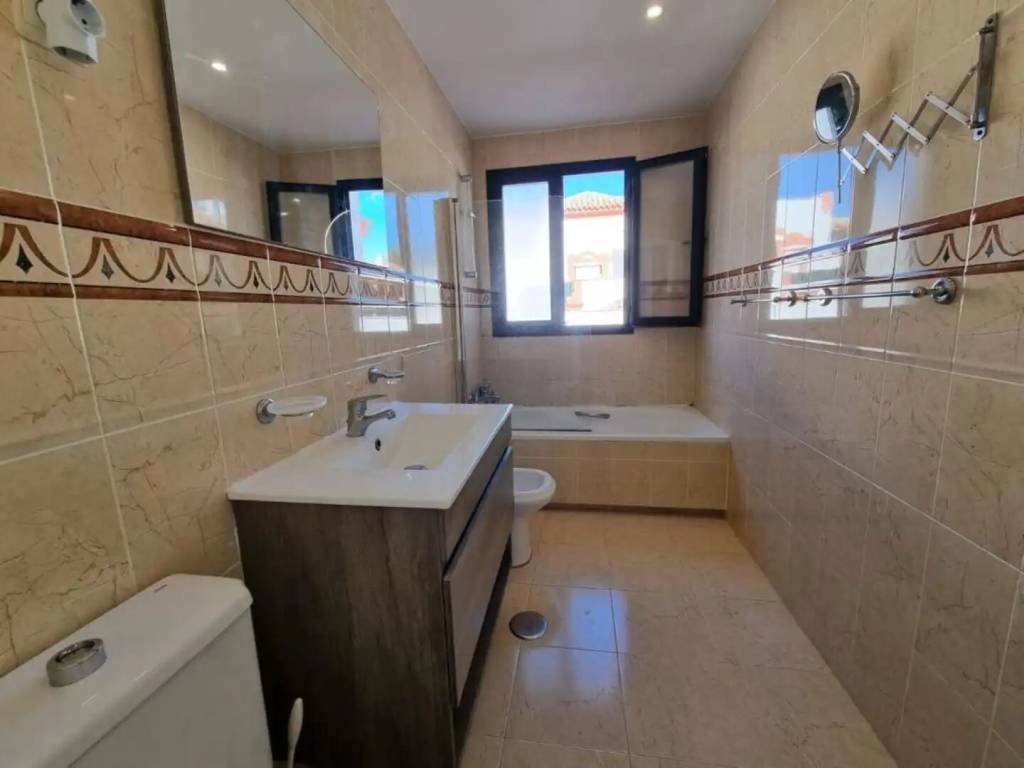 Piso de 180 m² en Estepona