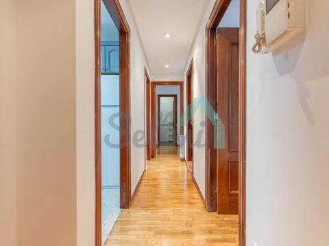 Piso de 80 m² en Oviedo