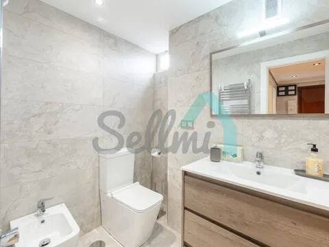 Piso de 72 m² en Oviedo