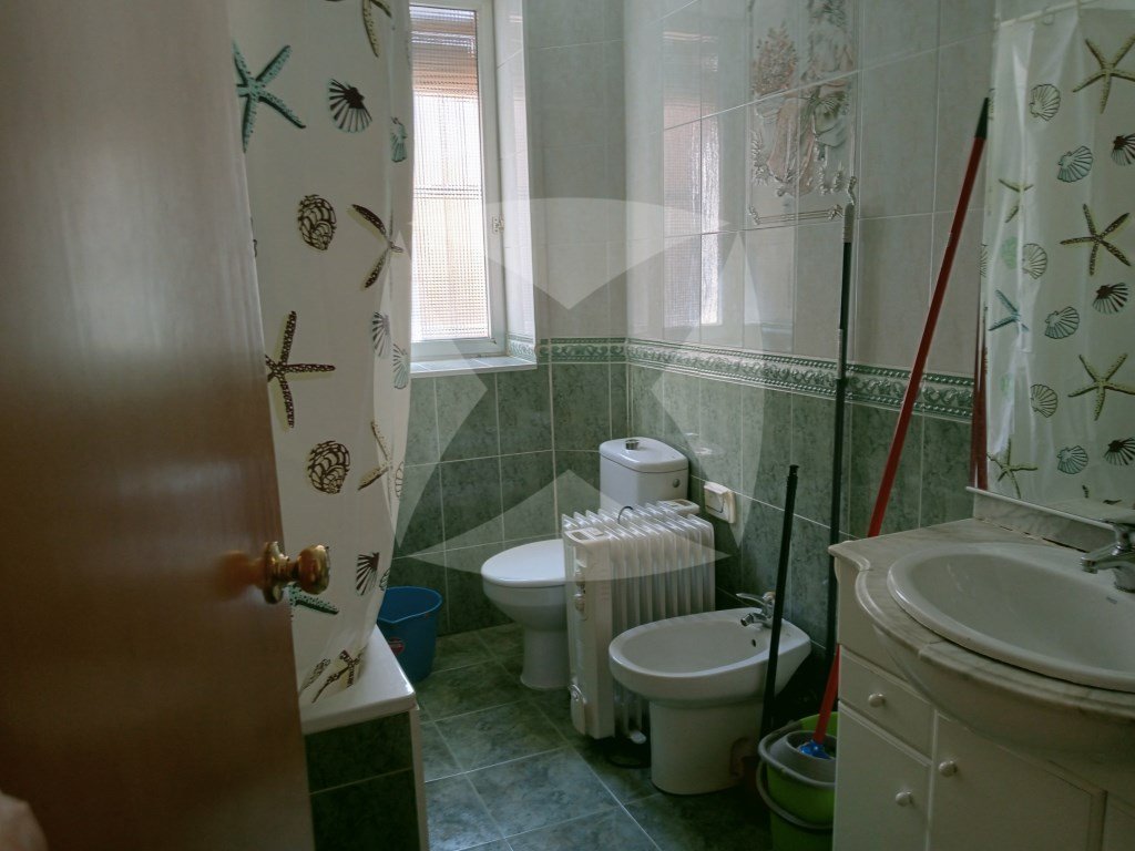 Piso de 90 m² en Cáceres