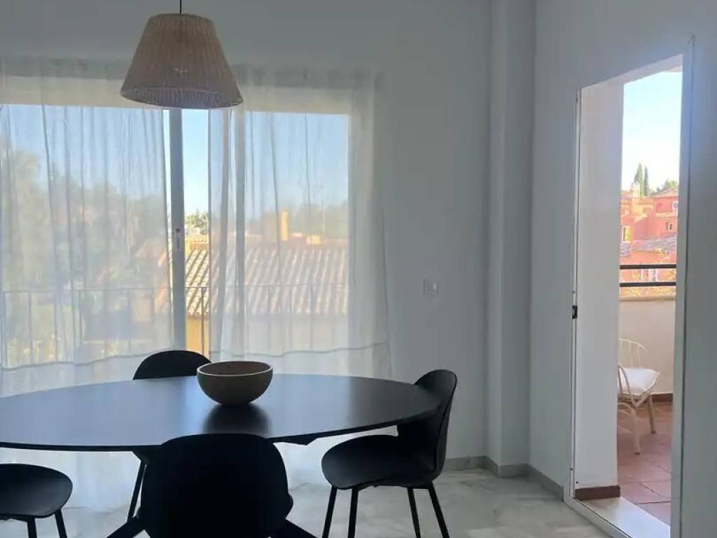 Piso de 93 m² en Estepona