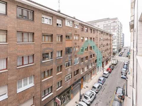 Piso de 78 m² en Gijón