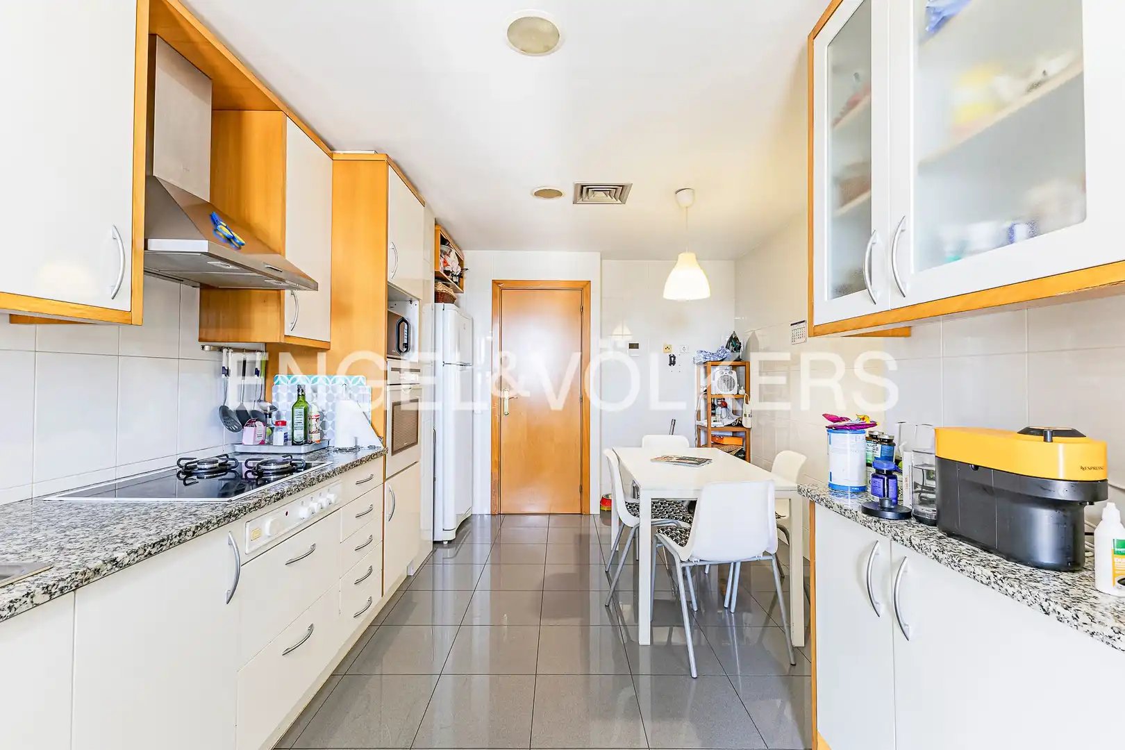 Flat 170 m² in Esplugues de Llobregat