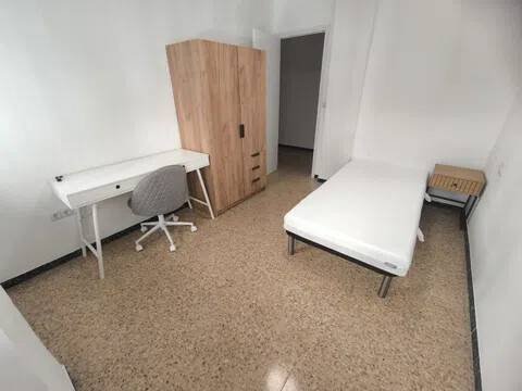 Habitación 100 m², Alcoy