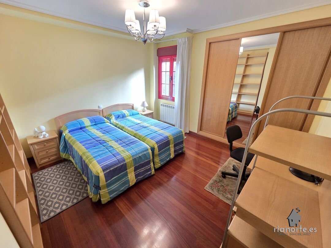 Piso de 81 m² en Avilés