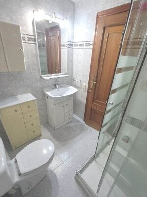 Pis de 80 m² a Còrdova