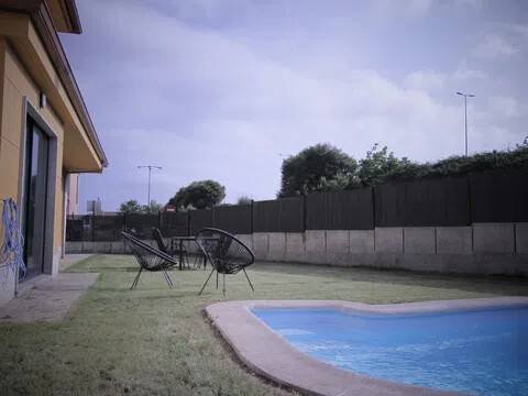 Casa de 251 m² en Ferrol