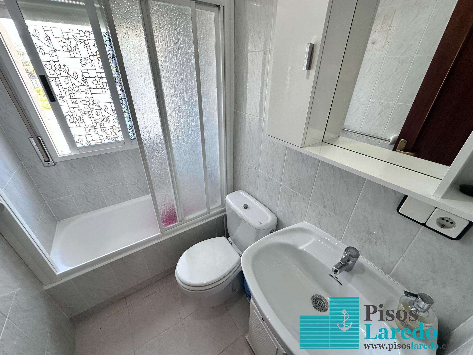 Piso de 70 m² en Laredo